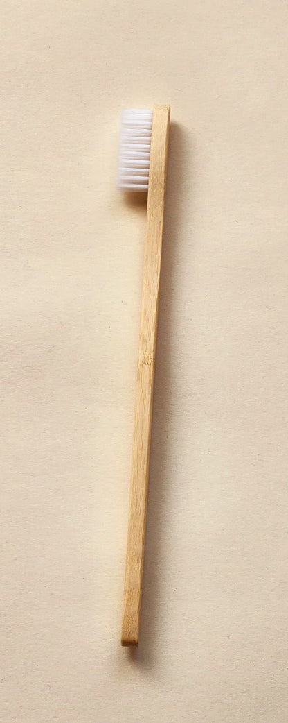 Brosse à Dents en Bambou Écoresponsable – 17 cm