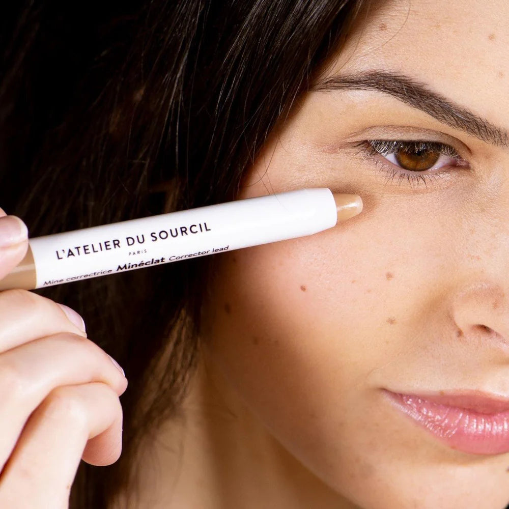 L'atelier du sourcil – Mine Correctrice Minéclat Nude Clair