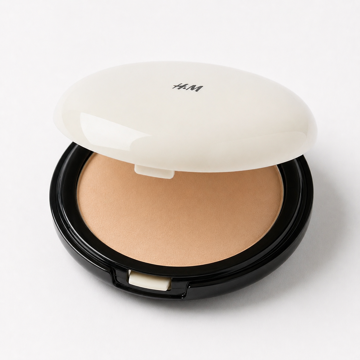 H&M Beauty Fond de teint compact  – Immaculate | 9 g