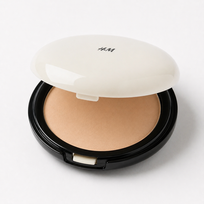 H&M Beauty Fond de teint compact  – Immaculate | 9 g