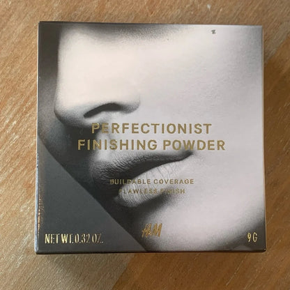 poudre compacte fixante H&M Beauty 9g teint lisse longue tenue