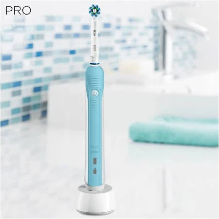 Oral-B PRO 700 Cross Action – Brosse à dents électrique rechargeable